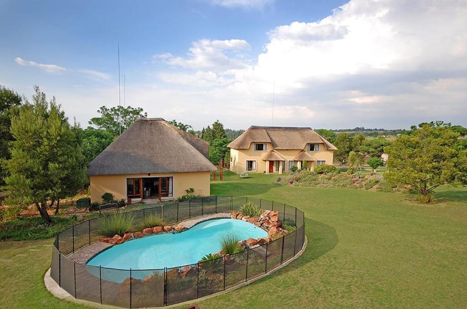 Hoopoe Haven Guest House Chartwell Exterior foto